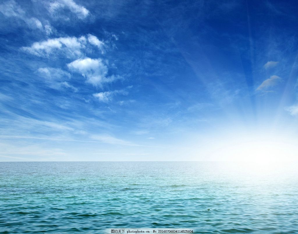唯美的蓝天大海风景