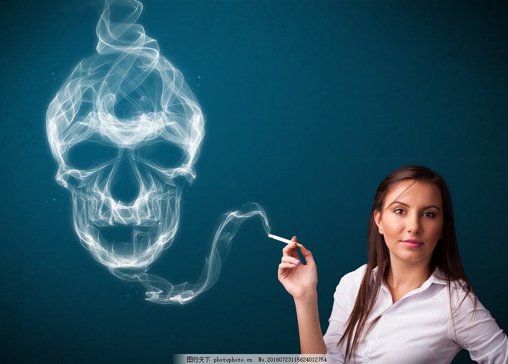 吸烟美女图片