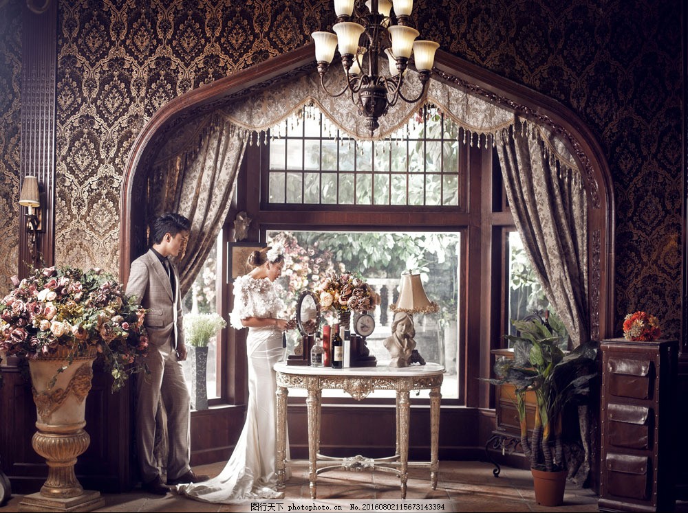 欧式情侣婚纱摄影图片