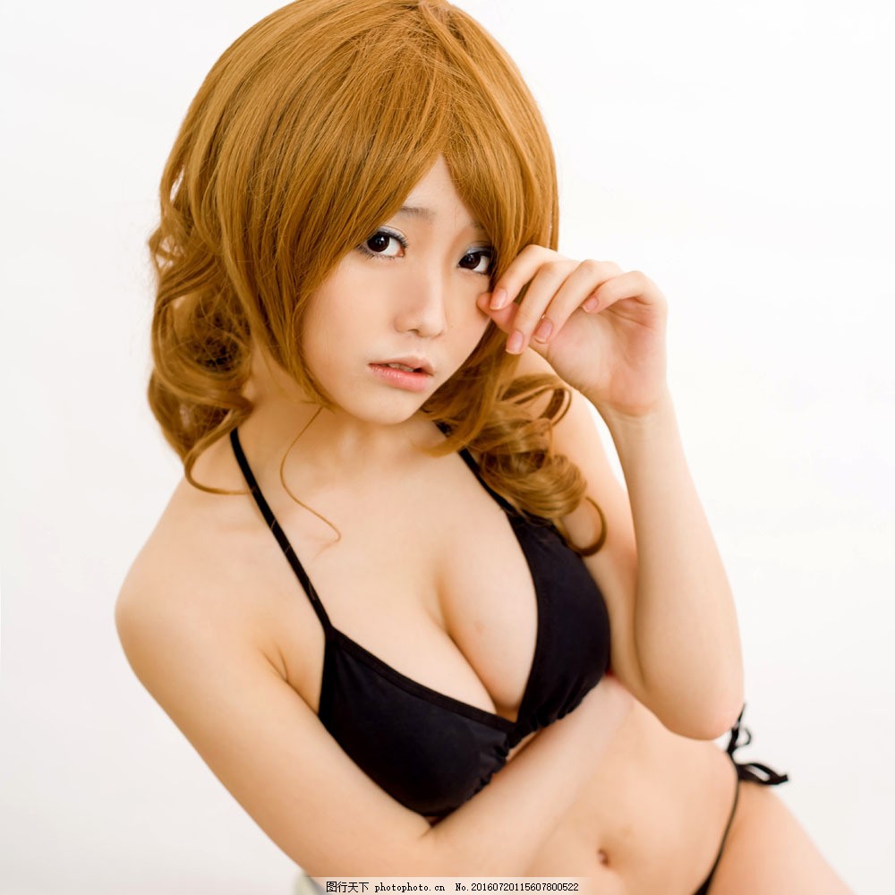 比基尼性感胸部美女图片素材,性感内衣美女写真,美女,模特,内衣,性感,胸部,迷人,美丽,修长大腿,美女图片,人物图片,图片素材